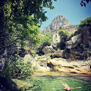 le-moulin-camoula.fr-provencehotel.com/