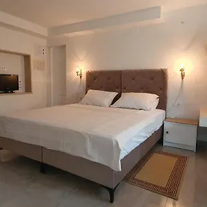 aneli-rooms-apartament.in-istria.net/